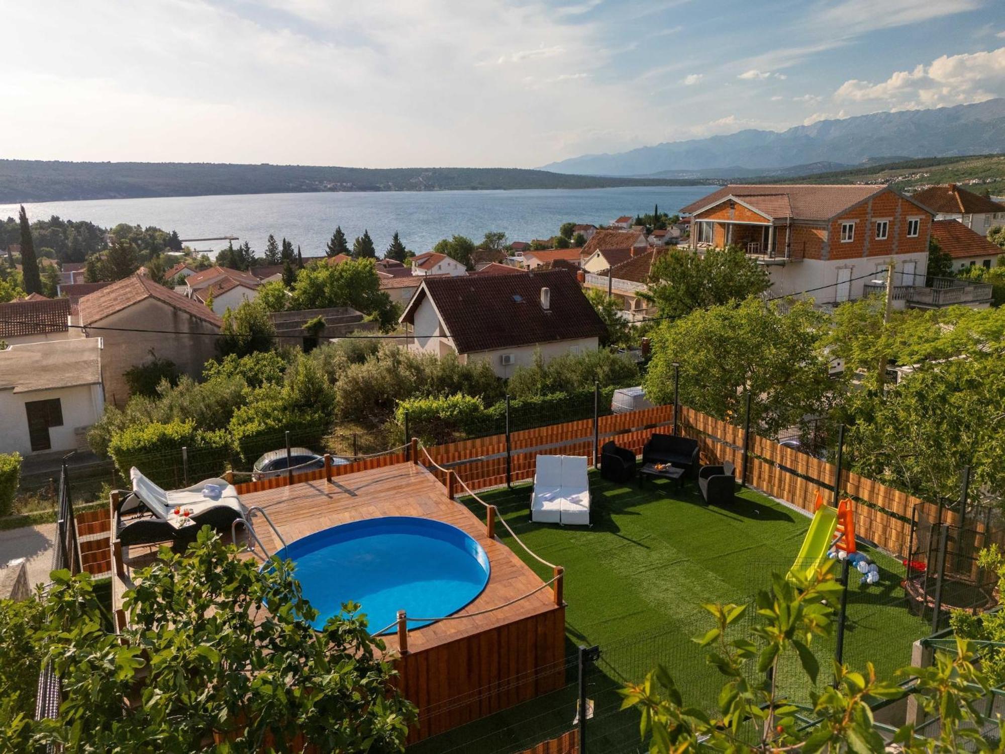 Apartments Milic - One Bedroom Apartment With Sea View And Terrace Gornji Karin Εξωτερικό φωτογραφία